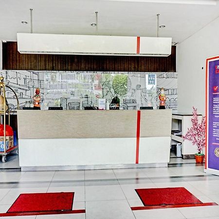 Townhouse Oak Jp Hotel Jakarta Extérieur photo