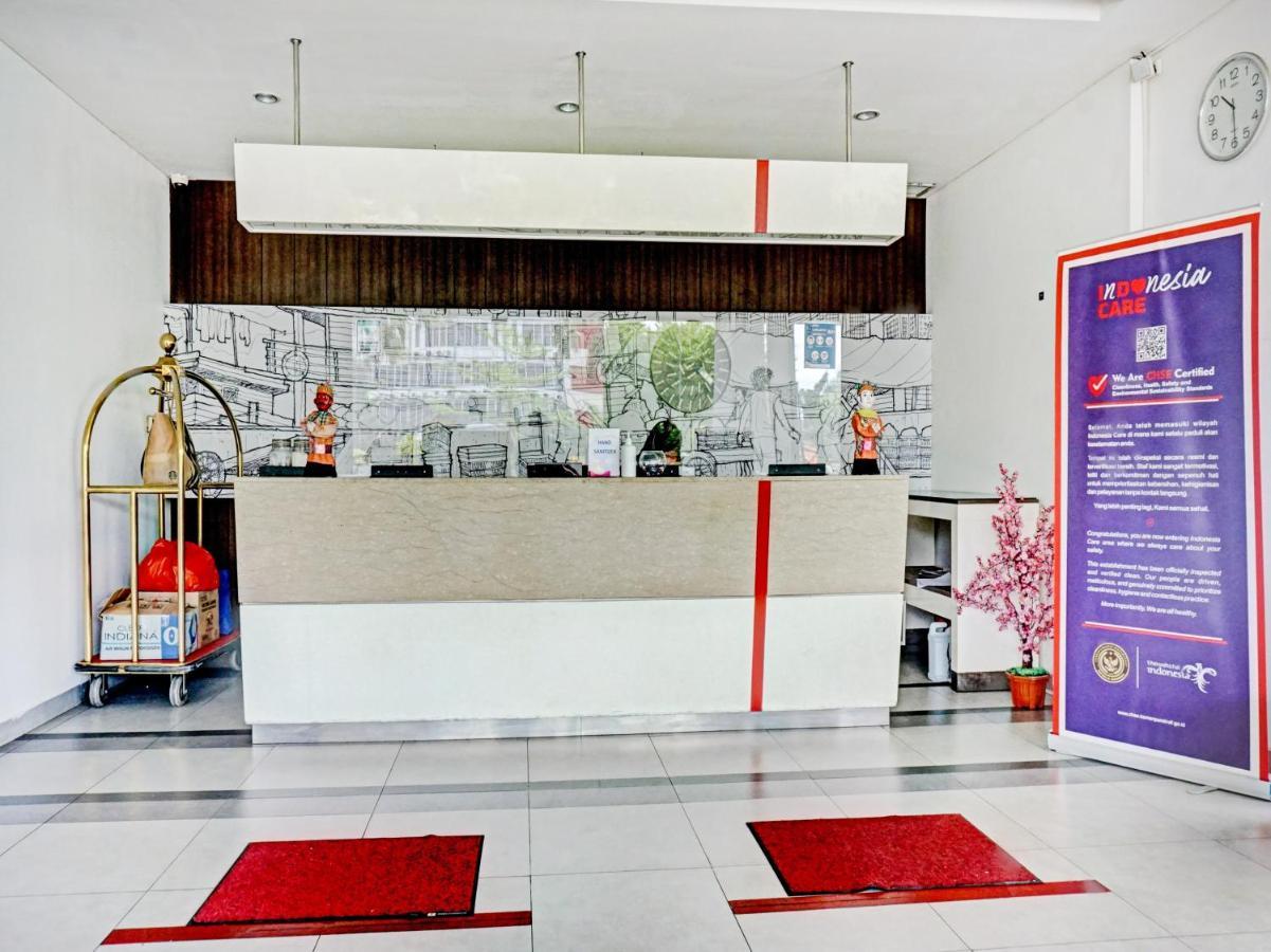 Townhouse Oak Jp Hotel Jakarta Extérieur photo