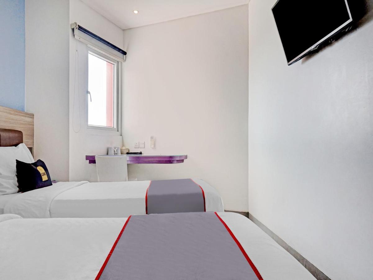 Townhouse Oak Jp Hotel Jakarta Extérieur photo