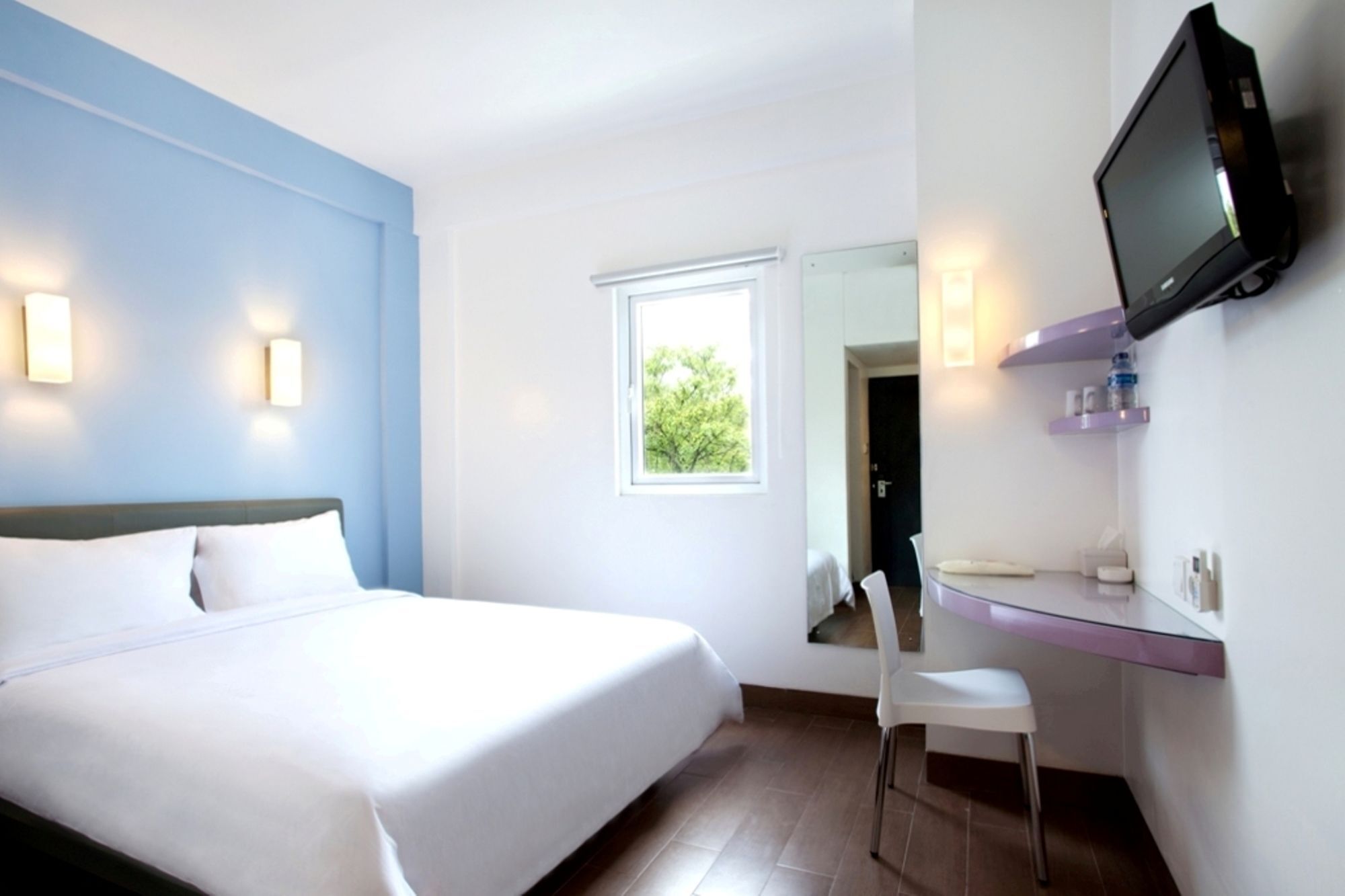 Townhouse Oak Jp Hotel Jakarta Extérieur photo